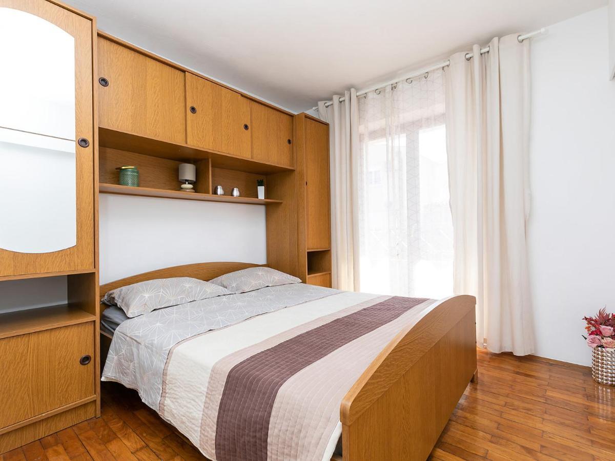 Nada Apartment *